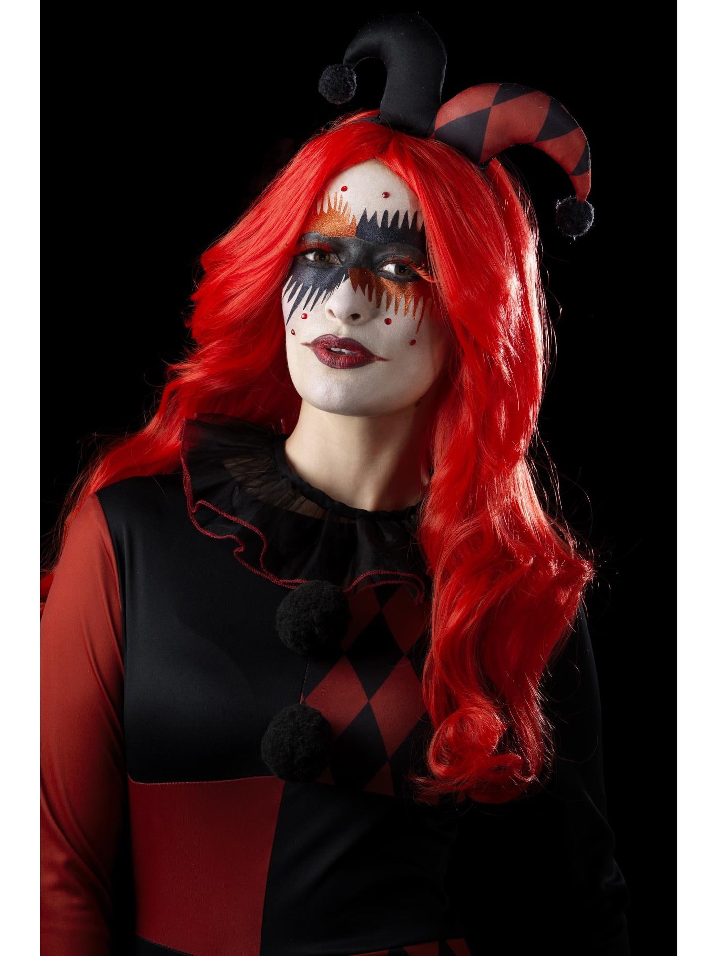 Harlequin Special FX Make up Kit, Aqua, Red Stickers, Lashes, Gems, Face Paints, Applicator